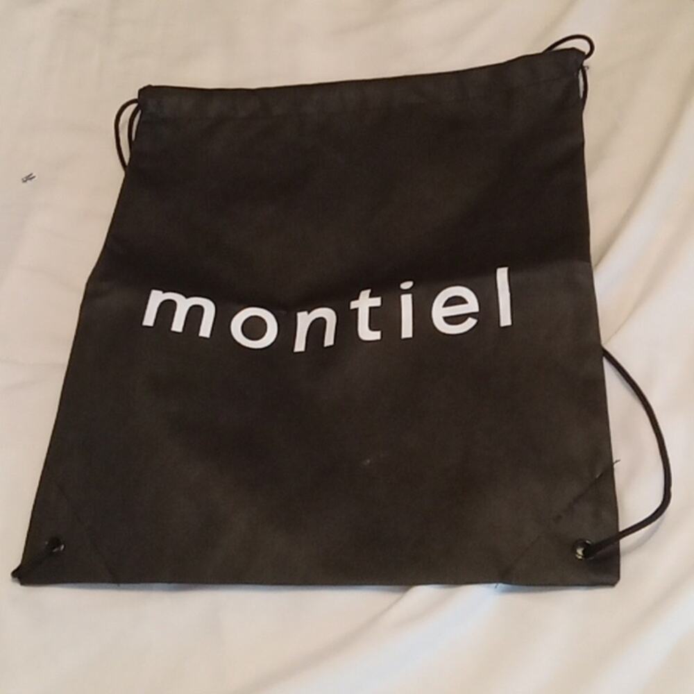 Montiel Women's Black 12X15 Over the back Bag. Atleisure, Casual.